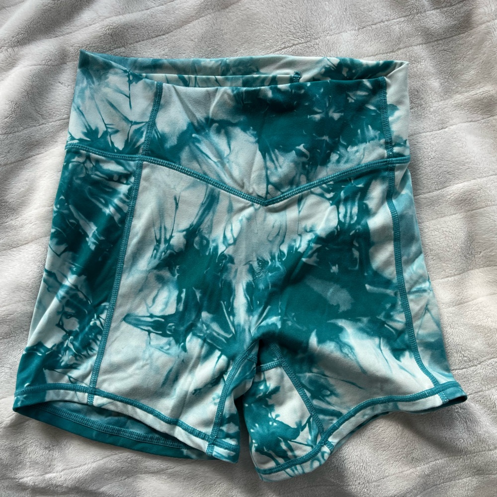 Balance Athletic Oasis Blue Short Size Small